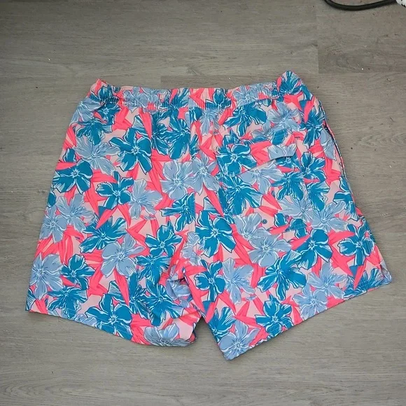 Vineyard Vines Oleander 7" Chappy Swim Trunks - Picture 5 of 5
